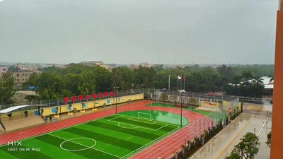校园一角.jpg